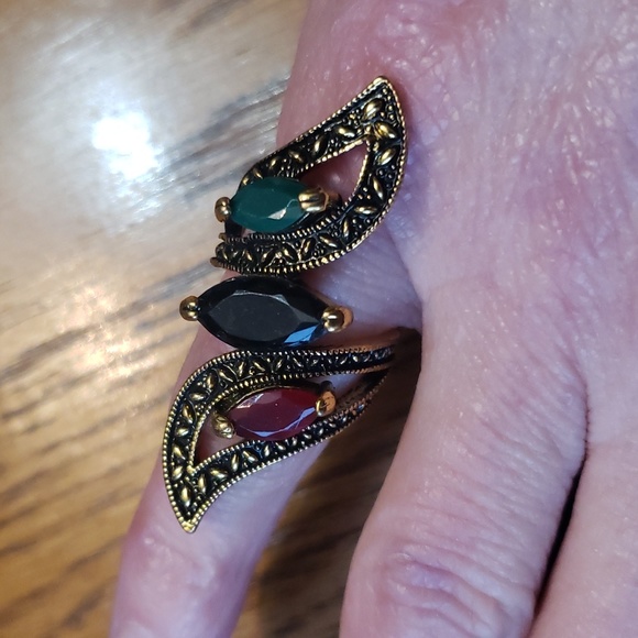 Antiqued Brass Gemstone Ring Size 6.5 - Picture 5 of 6